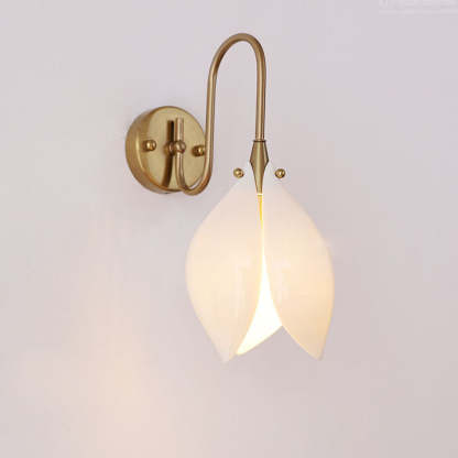Retro Ceramic Magnolia Flower Iron Wall Sconce