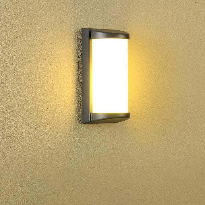 Modern Half Cylindrical Aluminum LED Outdoor Wall Sconce