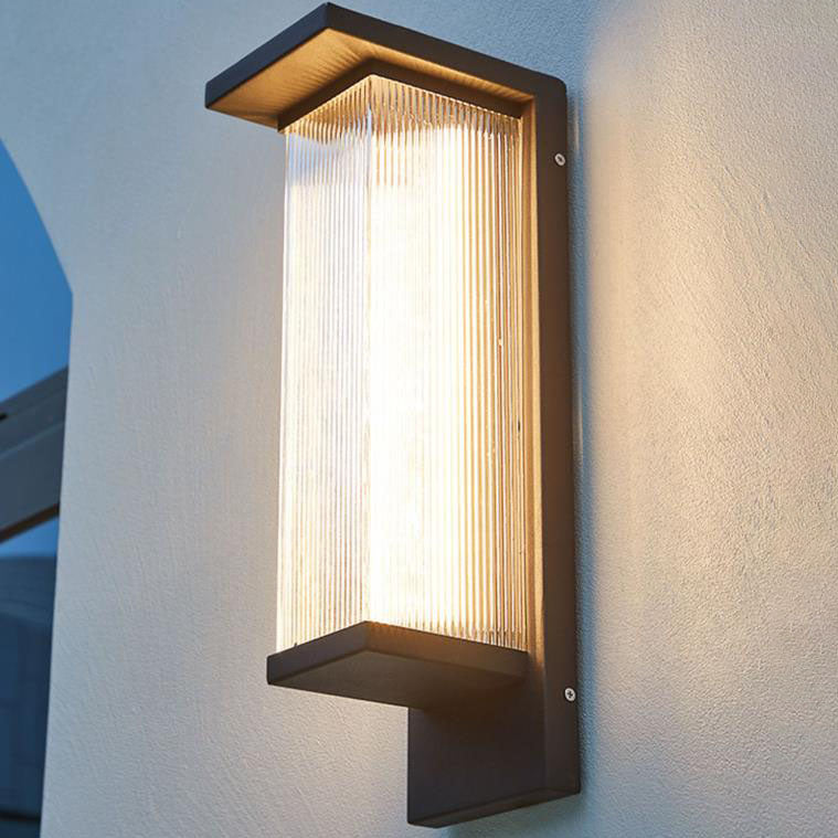 Industrial shade black outdoor wall lighting — Small (12"H / Hardwired / 220V-240V (UK/AU)