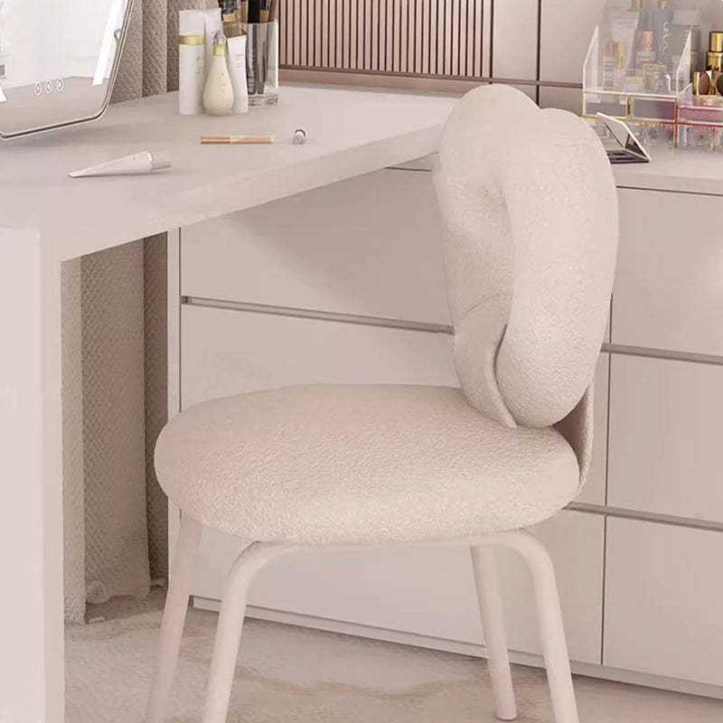 Nordic Heart Lambswool Wood Vanity Stool — Pink