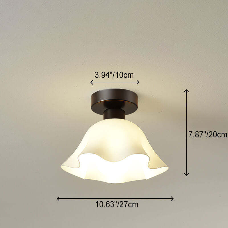 Scandinavian Iron Flower Diamond Light