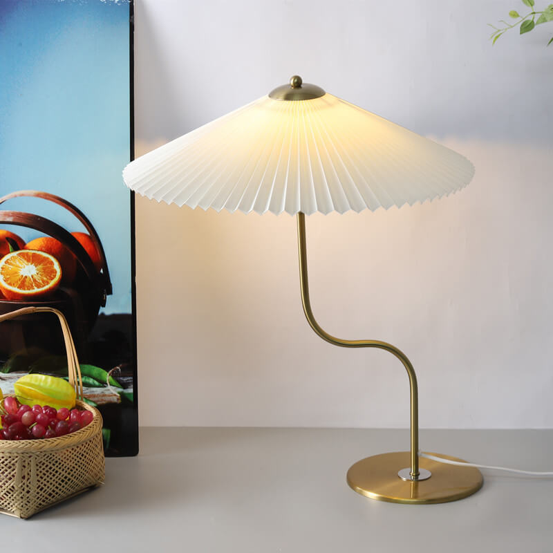 Retro Pleated Umbrella Table Lamp