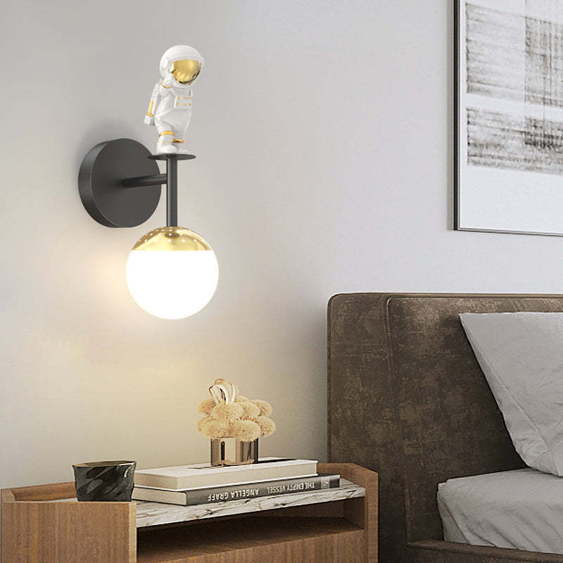 Cartoon Astronaut 3-Step Dimming LED Modern Wall Sconce