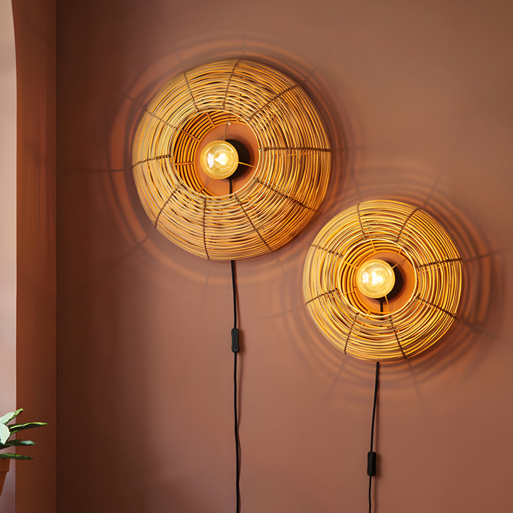 Rustic woven round pendant lighting in rattan — Dia 19.7" x 7.9" H