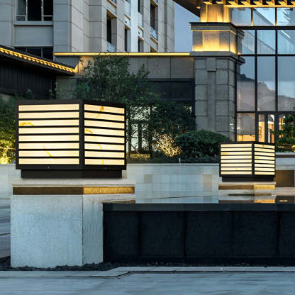 Square IP65 LED Solar Modern Outdoor Deck Pillar Light — Solar / 1 Pc