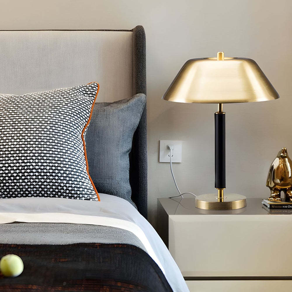 Modern Black Metal Brass Table Lamp