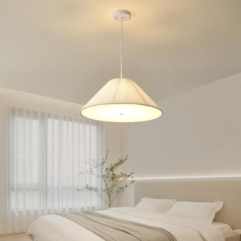 Scandinavian Iron Acrylic Fabric 4/5-Light Pendant