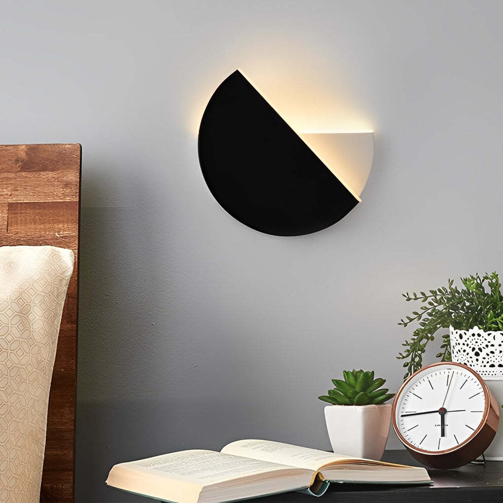 Circular 350 Degree Rotatable Black Nordic Wall Sconce