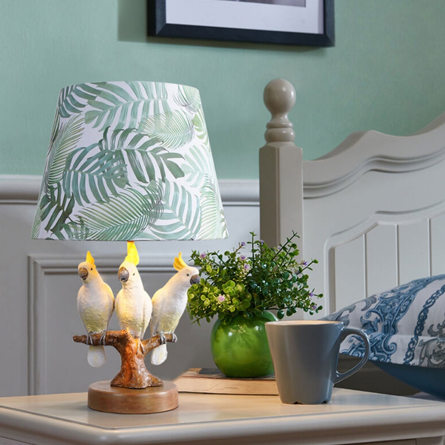 Nordic Leaf Fabric Resin Bird Table Lamp