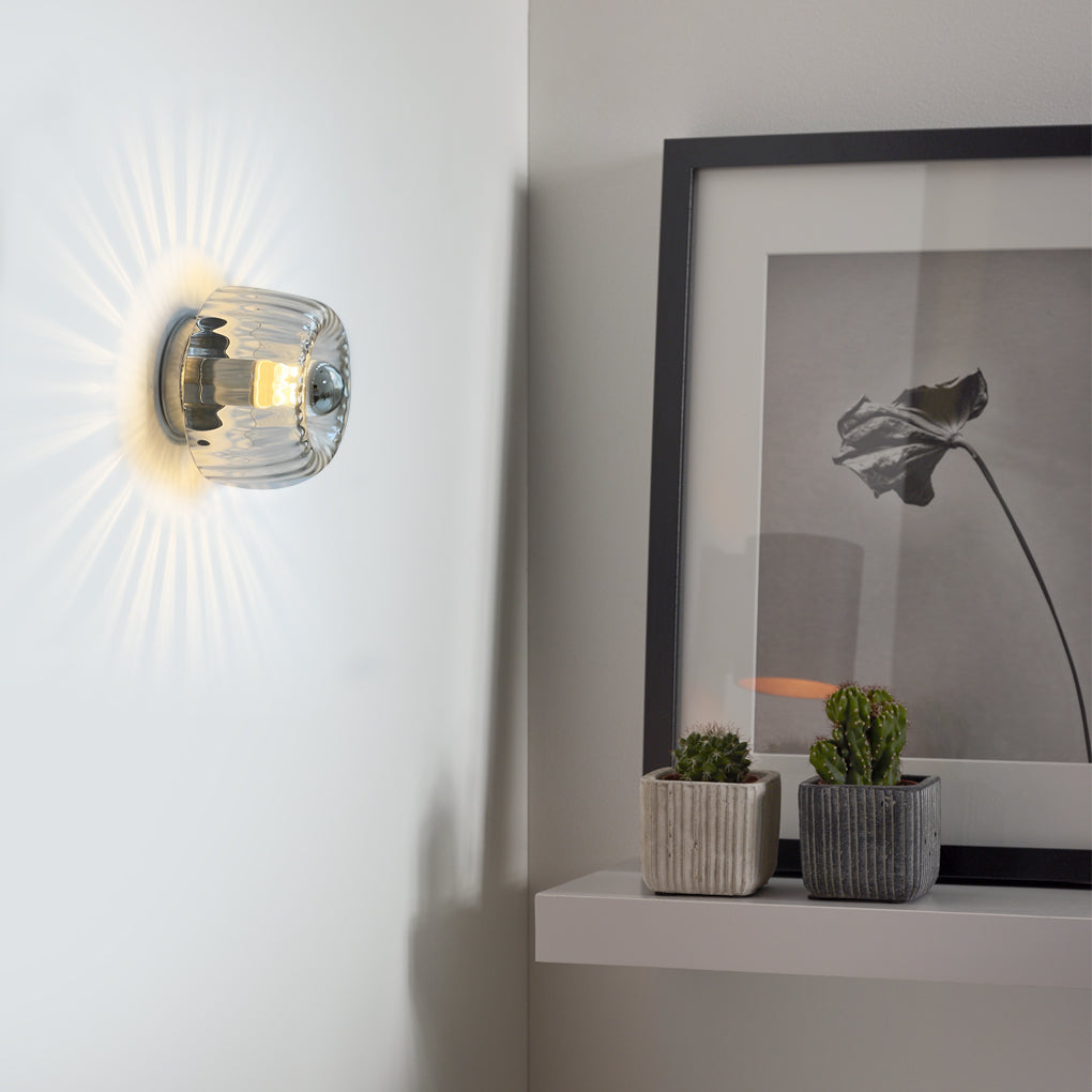 Modern round jellyfish wall sconces in glass — Brushed Gold