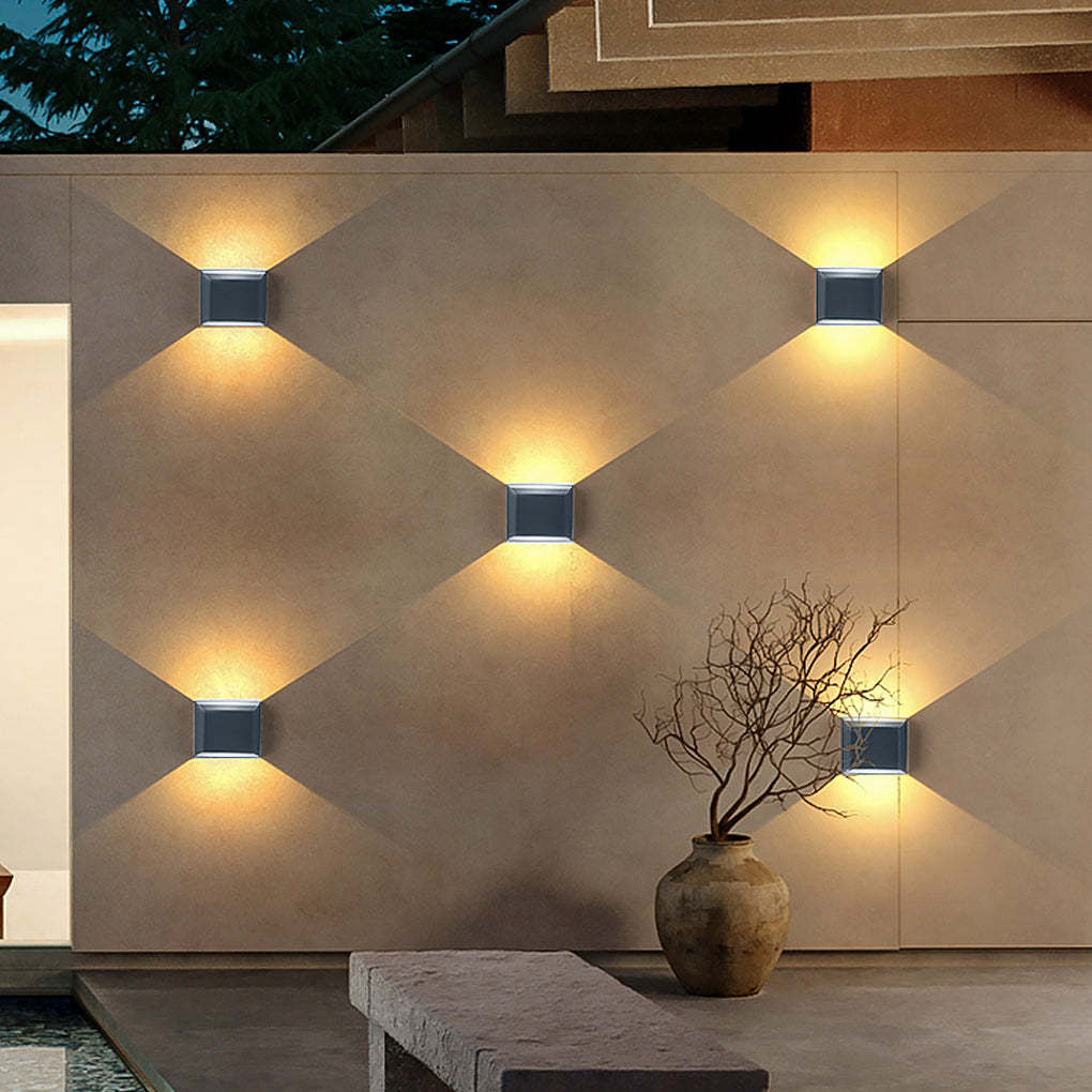 Modern Minimalist Waterproof LED Wall Light for Outdoor Villa Courtyard Garden-Lighom