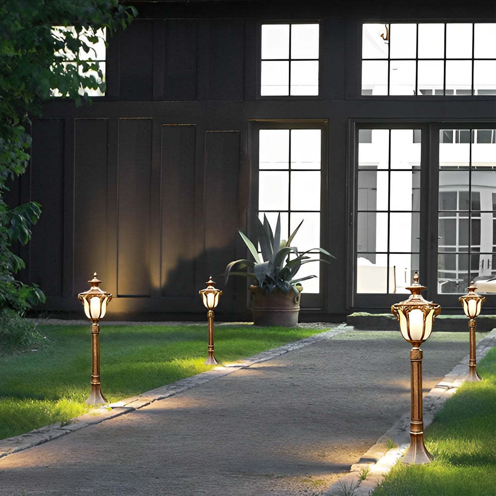 Traditional European-Style LED Outdoor Pathway Lamp Post - Durable & Waterproof-Lighom