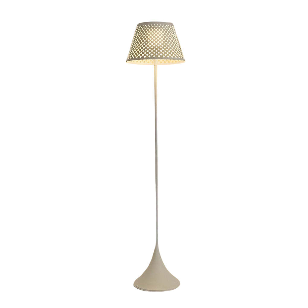 1-light Mesh Outdoor Floor Lamp-Lighom