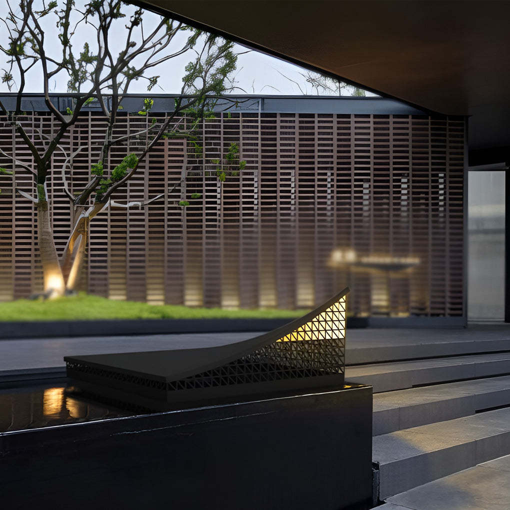 Asian-style Waterproof Outdoor Landscape Decorative Atmosphere Light for Villa Pool Lawn-Lighom