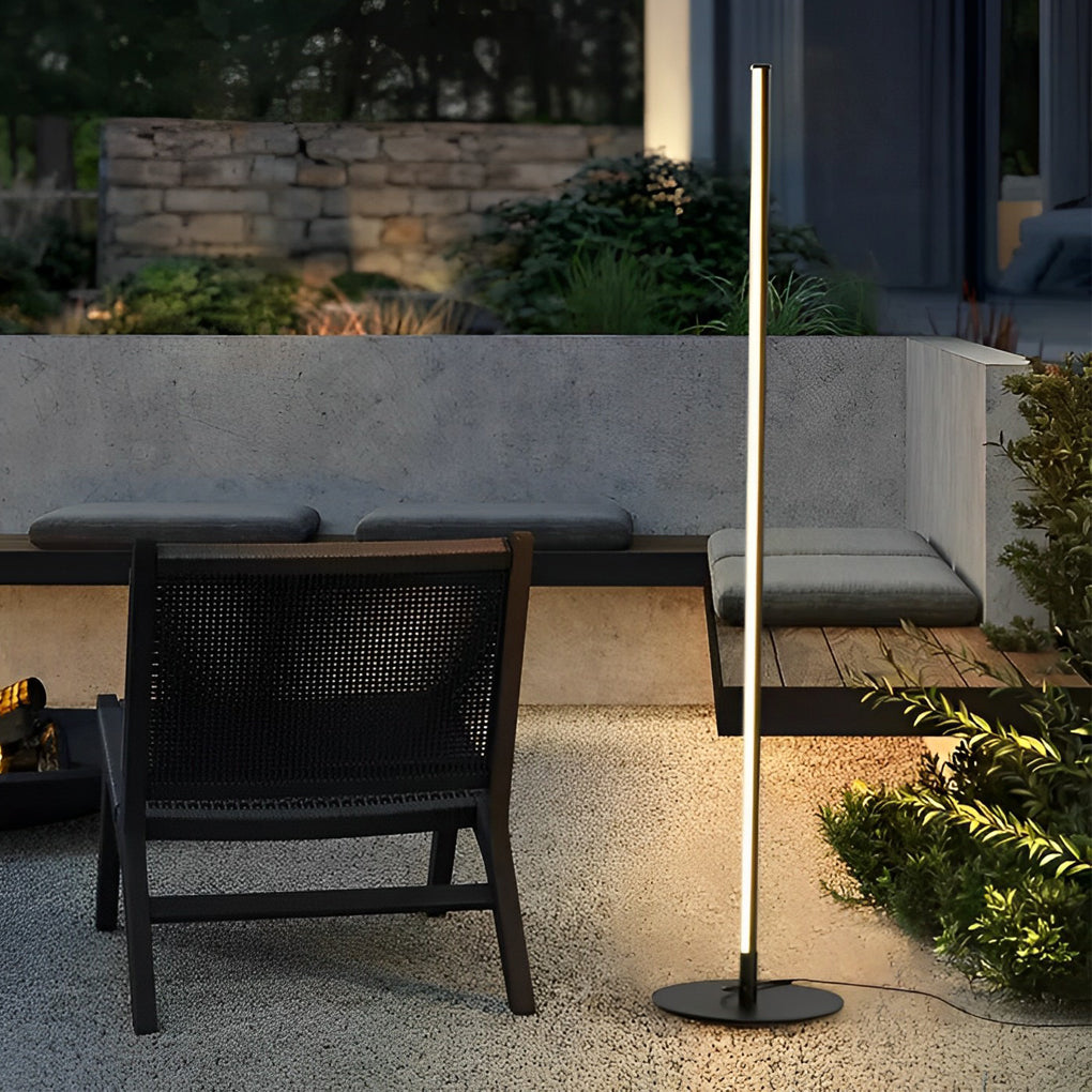 Waterproof Minimalist Outdoor Strip LED Floor Lamp-Lighom