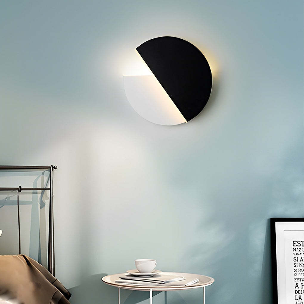 Circular 350 Degree Rotatable Black Nordic Wall Sconce