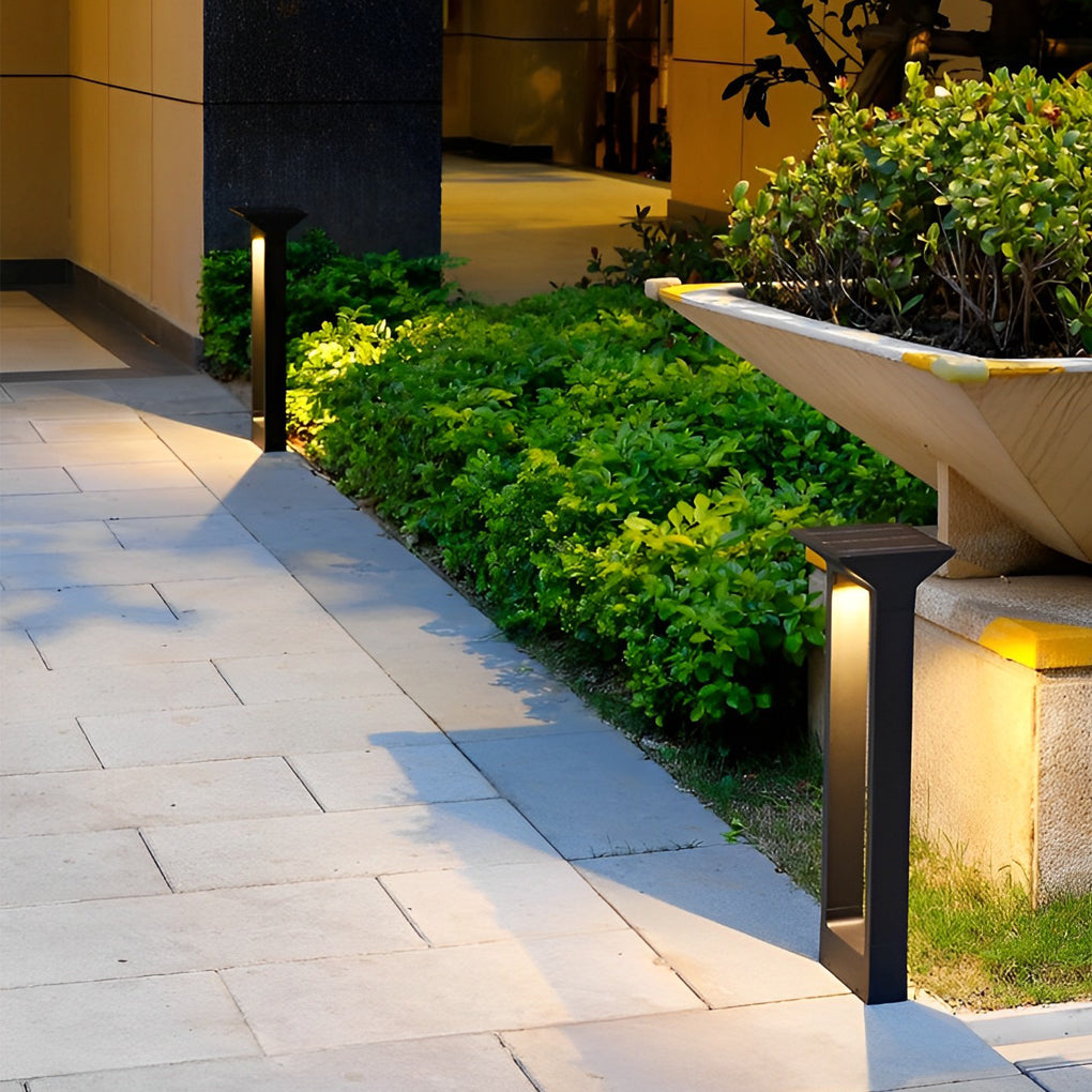 Black metal door-shaped landscape lighting - modern — 6.3" W x 15.7" H / Set of 2