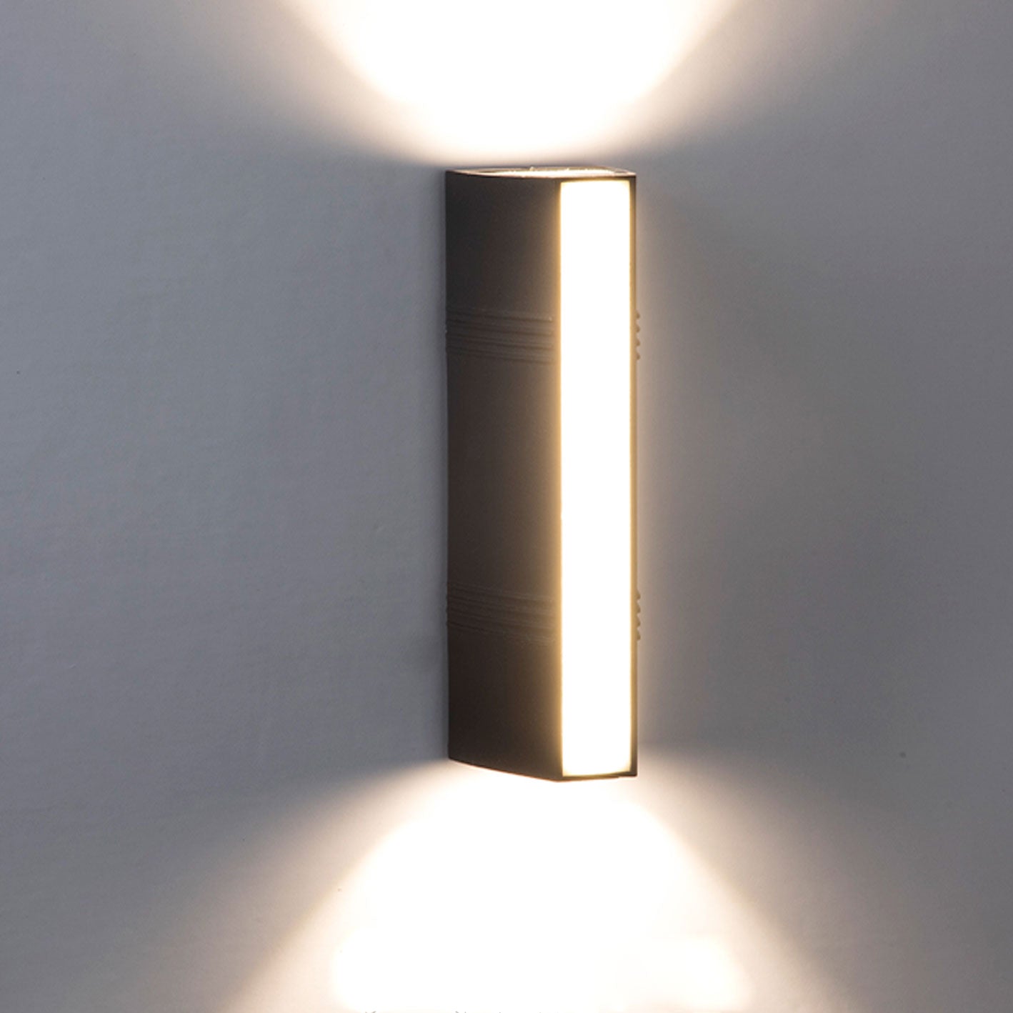 Nordic down rectangular yellow wall sconces — 5.91" W x 23.62" H x 5.91" D / Cool White (6000K) / 220V-240V (UK/AU)