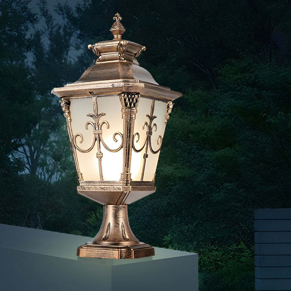 Retro Pattern European Solar Fence Post Light