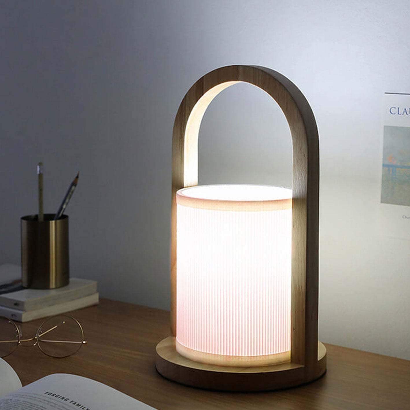 Nordic Fabric Column Solid Wood Table Lamp