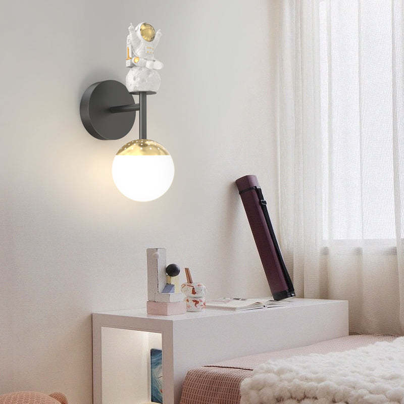 Cartoon Astronaut 3-Step Dimming LED Modern Wall Sconce
