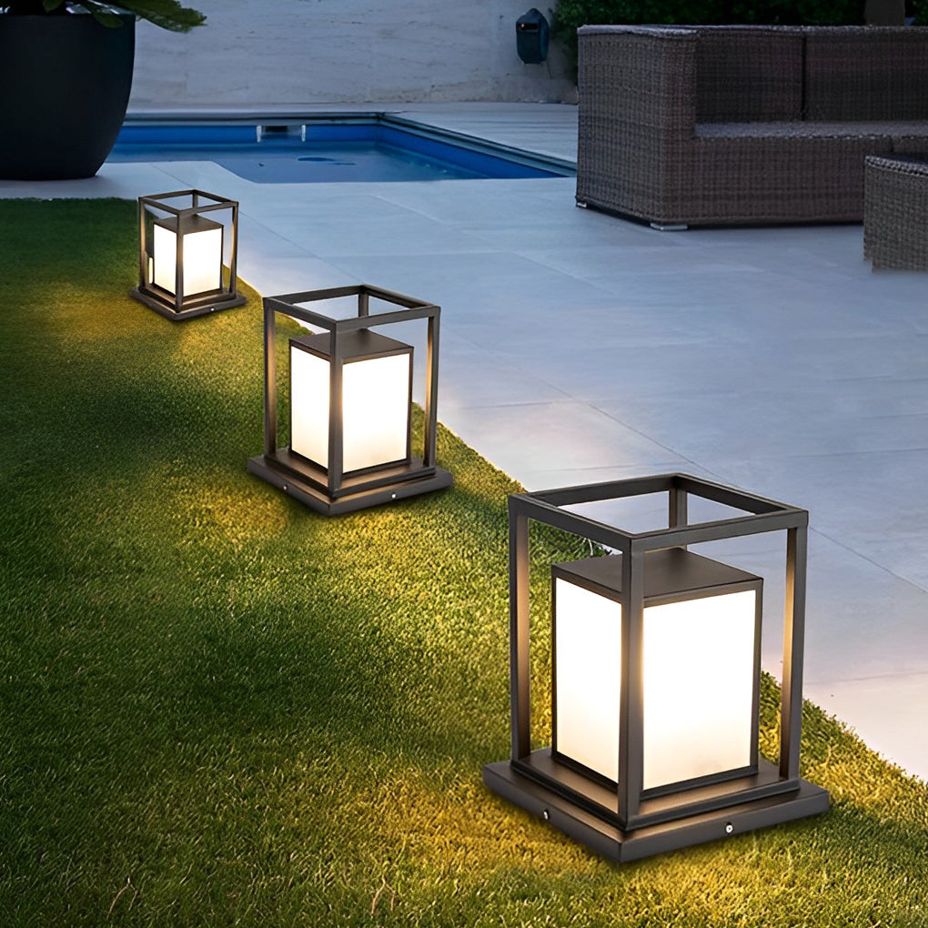 Modern fence outdoor post lights in synthetic — 11.8" / Solar / Set of 2