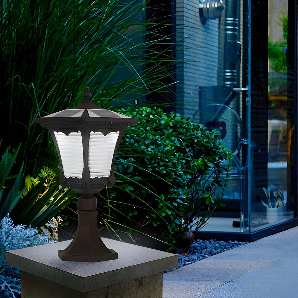 Vintage Intelligent Light Control LED Waterproof Retro Solar Lawn Lamp-Lighom