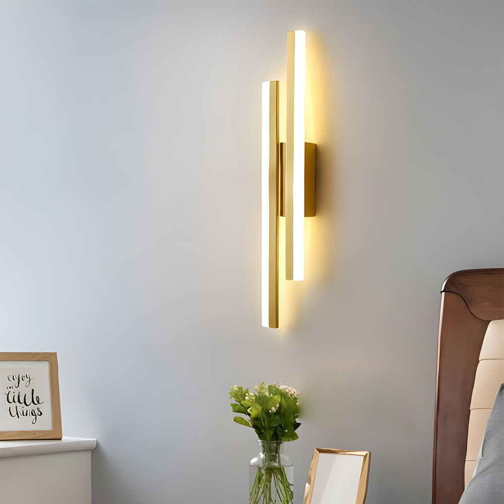 Modern 2-Light Linear LED Wall Lamp with 3-Step Dimming - Black/Gold Wall Sconce-Lighom
