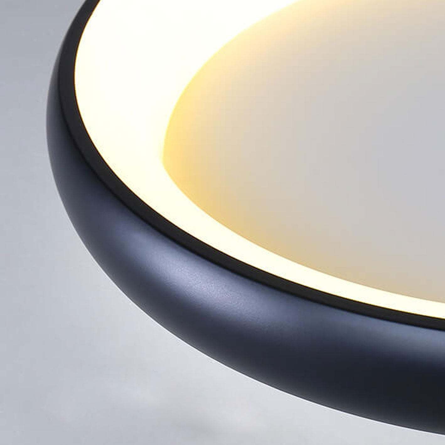 Minimalist Round Aluminum Acrylic LED Flush Mount Light