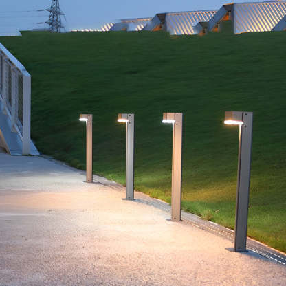 Aluminum Alloy Waterproof LED Black Modern Solar Powered Lawn Lights-Lighom