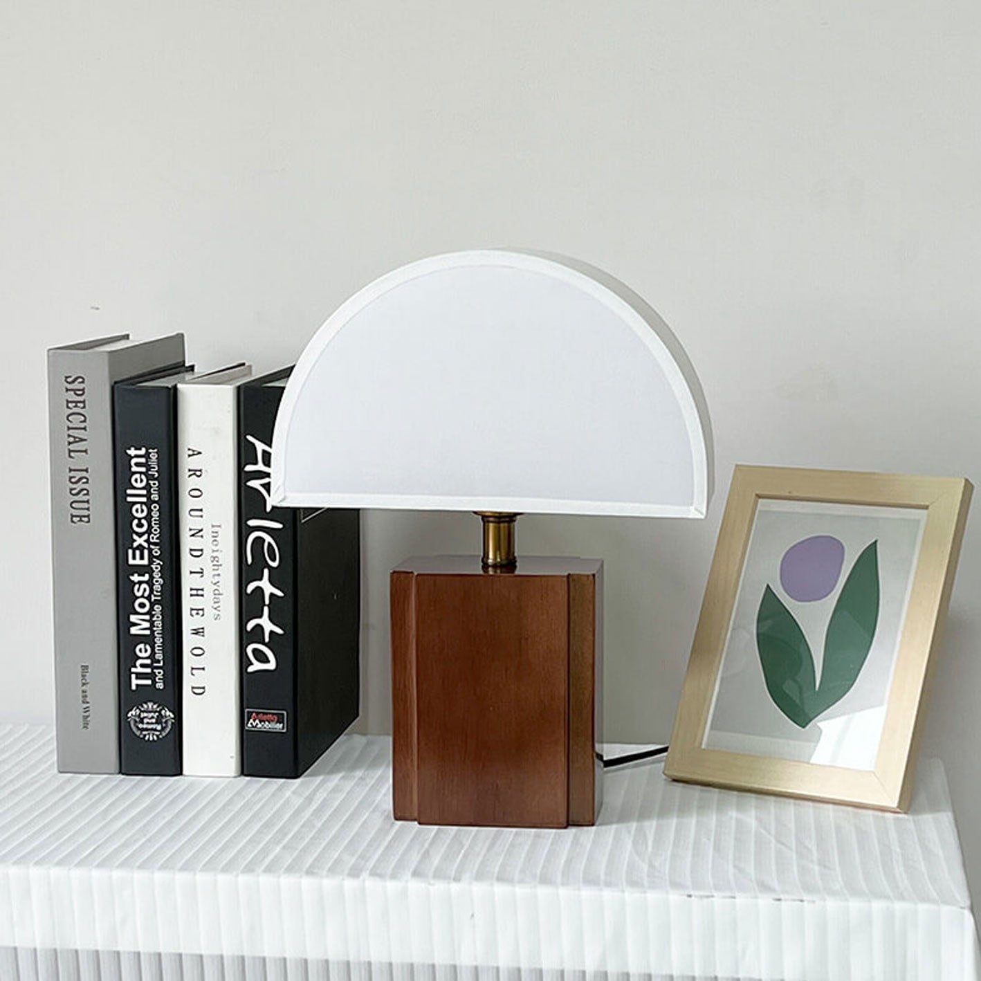 Vintage Semicircle Fabric Wooden Base Lamp