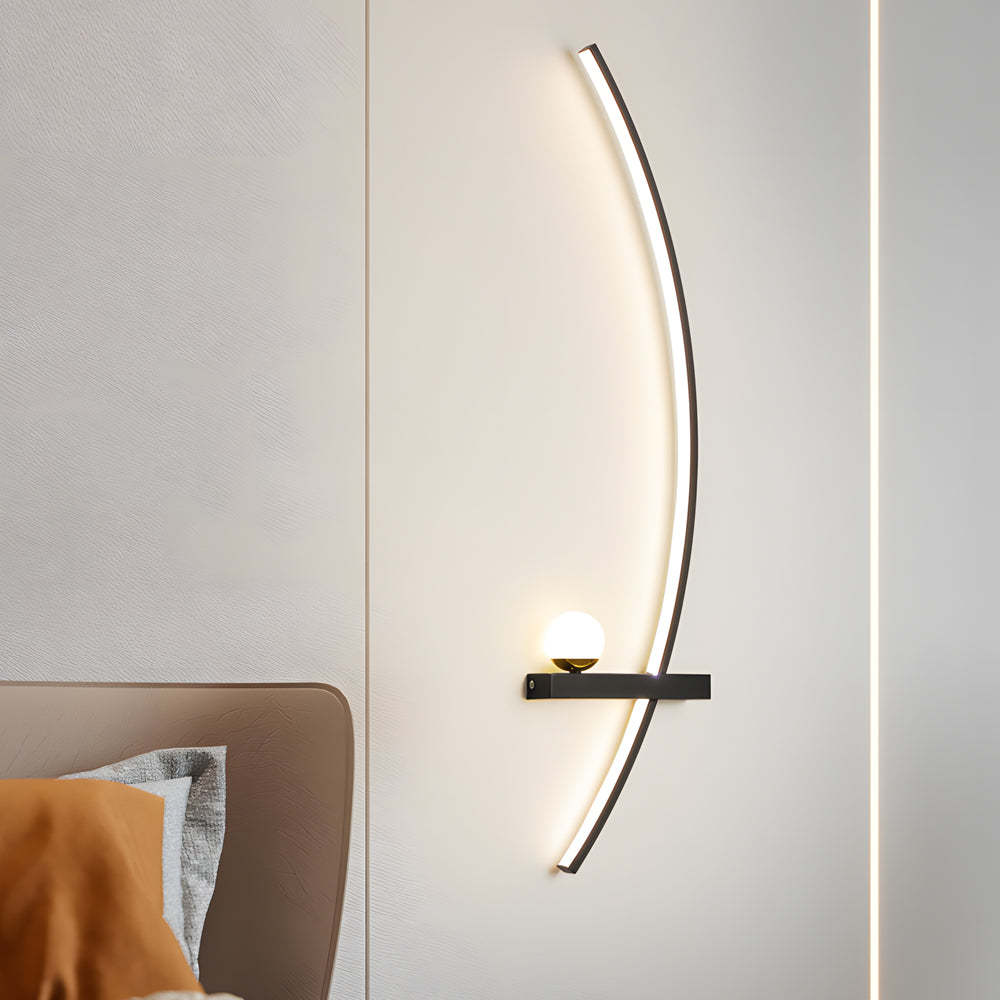 Curved Strip Dimmable LED Wall Sconce — Right / Warm White