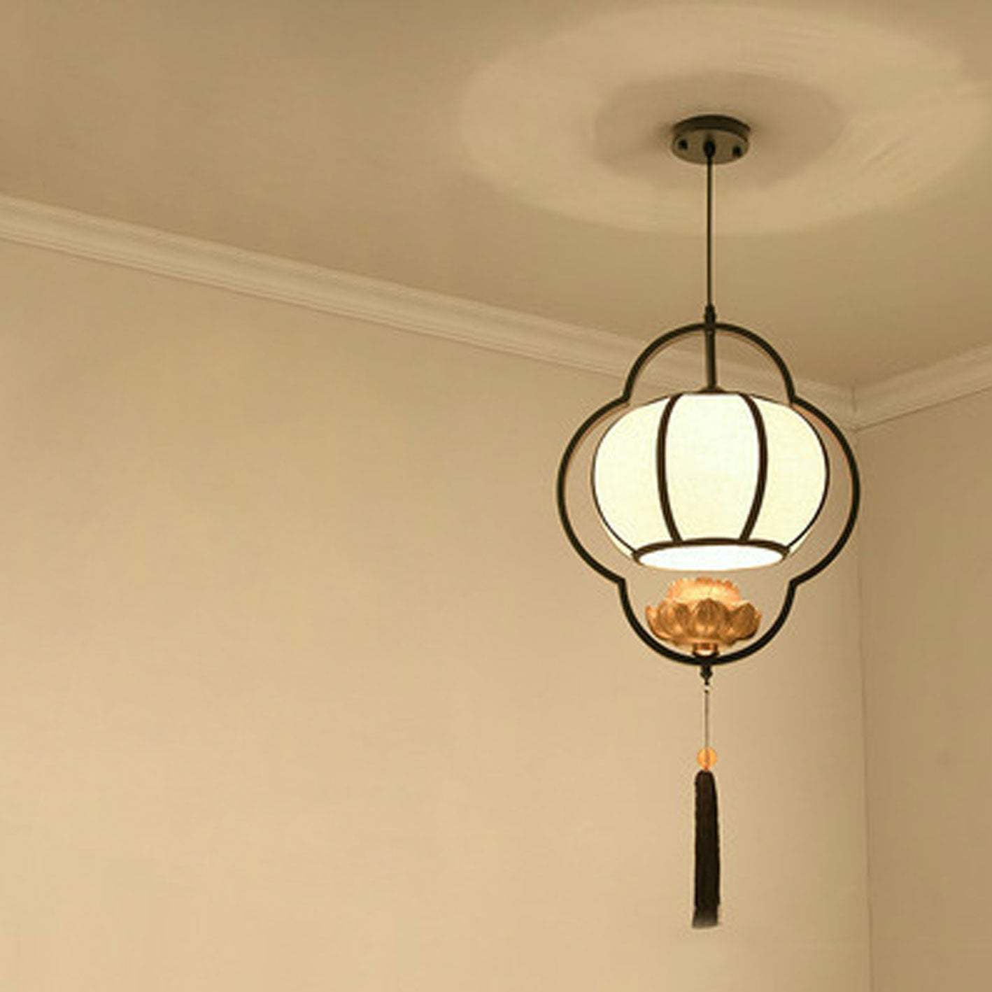 Chinese Retro Luxury Wrought Iron Pendant Light