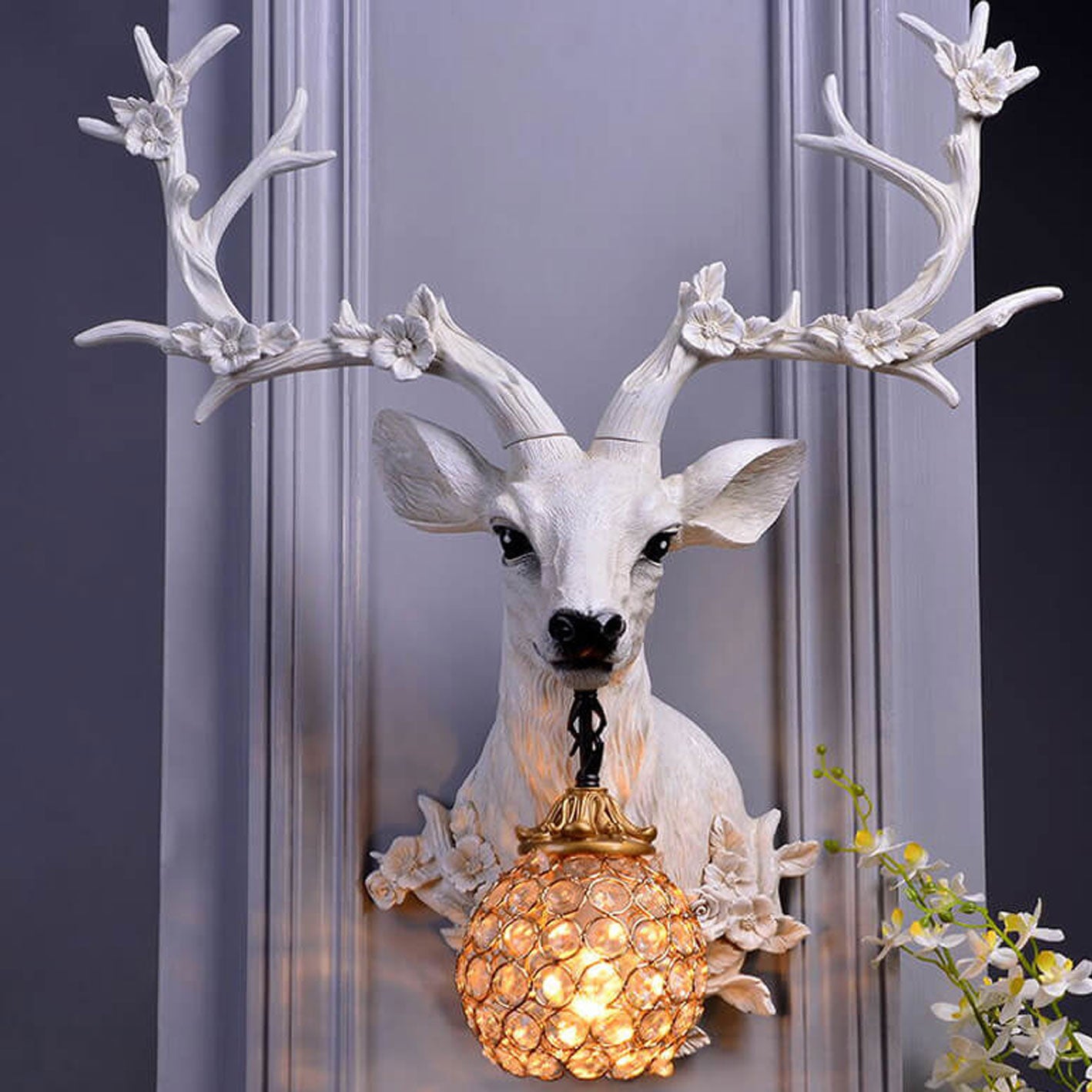 Retro Deer Head Resin Sconce