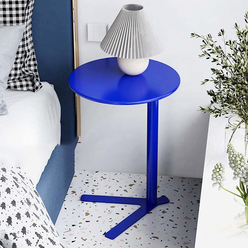 Scandinavian V-Base Iron End Table — Morandi Green