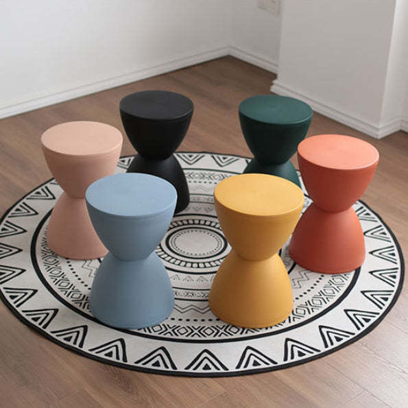Scandinavian Cone Hourglass Plastic Chair — Black