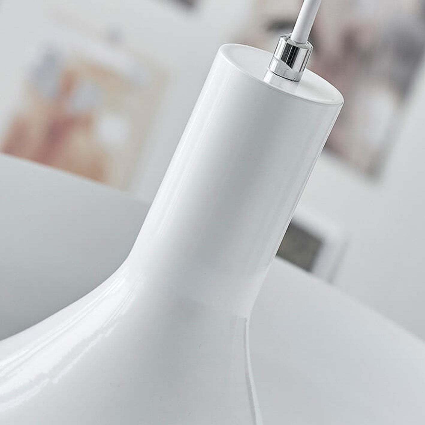 Nordic Minimalist UFO Metal Disc Pendant Light
