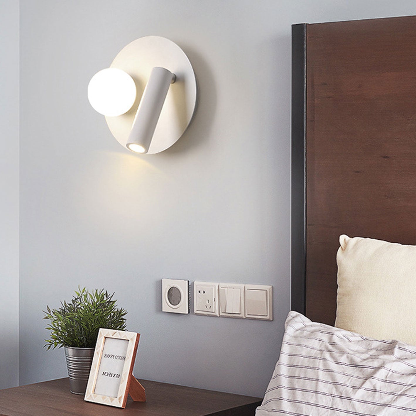 Nordic Round Square Acrylic Iron LED Reading Wall Sconce