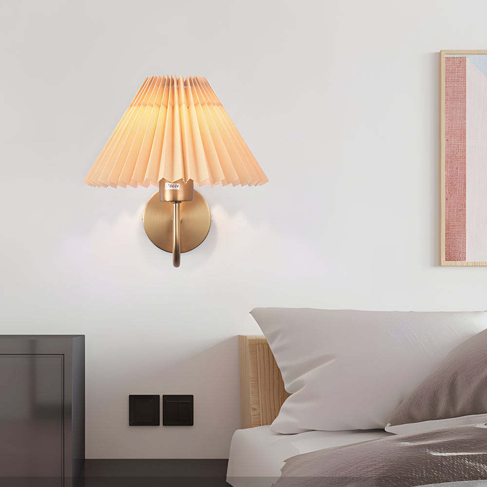 Vintage 1-Light Dimmable Metallic Pleated Fabric Sconce — Copper / Apricot