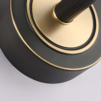 Elegant Linear Gold/Black LED Vanity Light for Bathroom - Vintage Style-Lighom