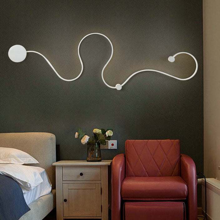 Modern Aluminum Snake Curved LED Sconce