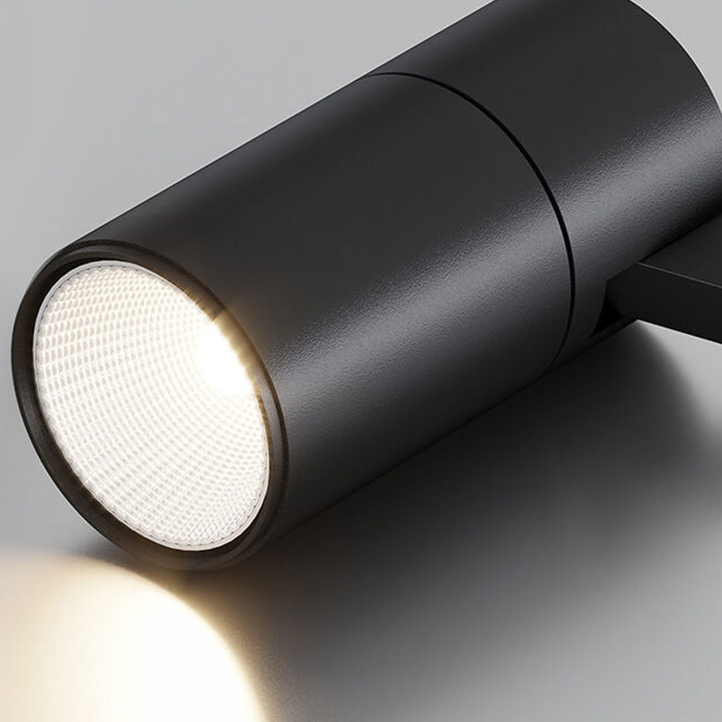 Minimalist Ultra-Thin Flush Mount Ceiling Fan
