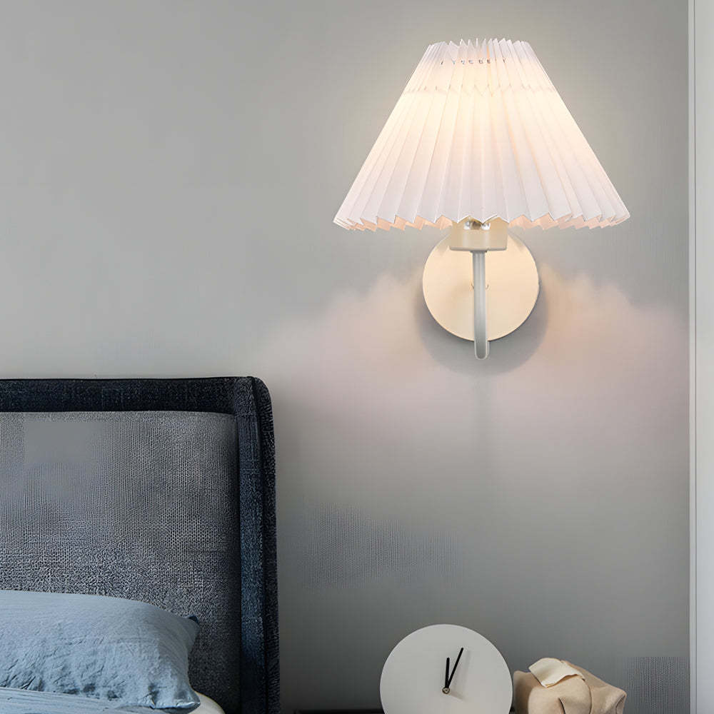 Vintage 1-Light Dimmable Metallic Pleated Fabric Sconce