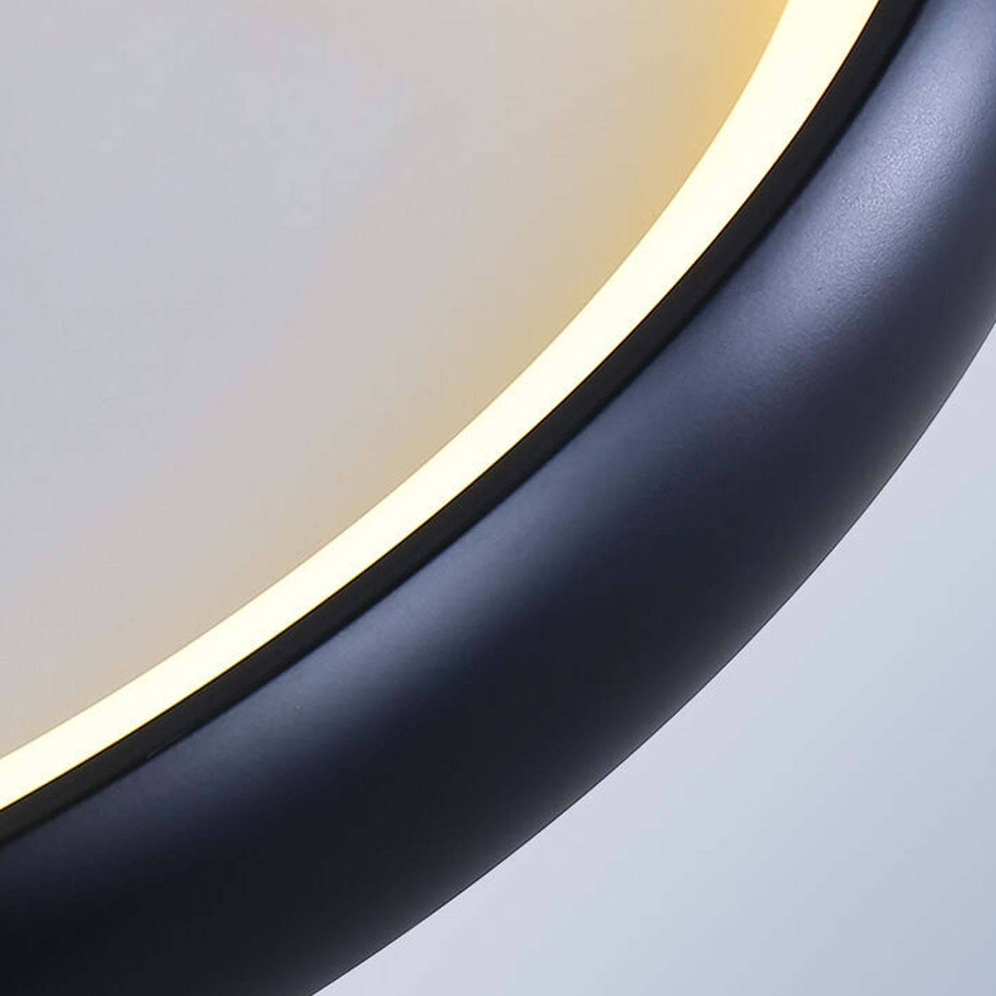 Minimalist Round Aluminum Acrylic LED Flush Mount Light