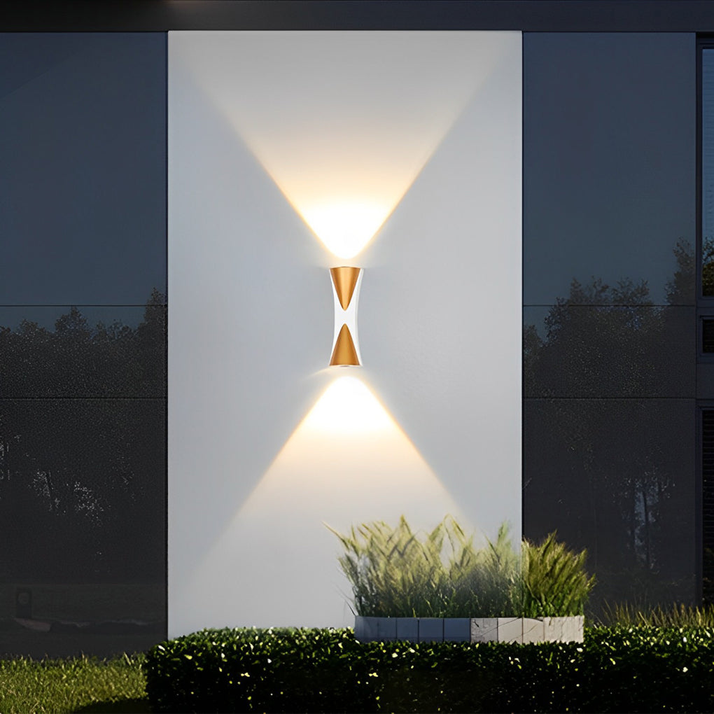 Black metal 01b down outdoor wall lighting - modern — White & Gold