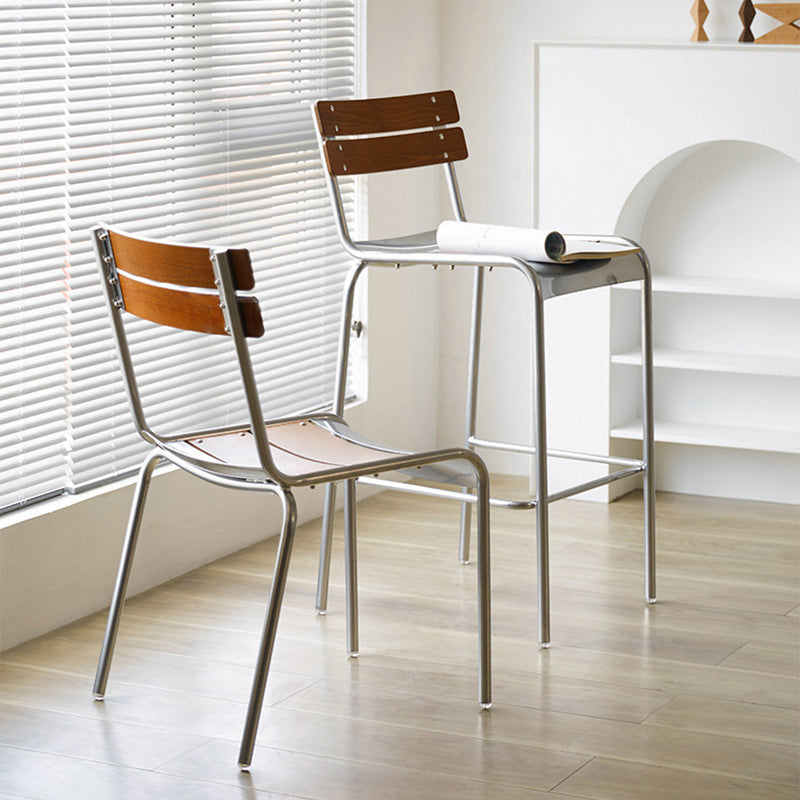 Retro Beech Wood Metal Bar Stool — Black