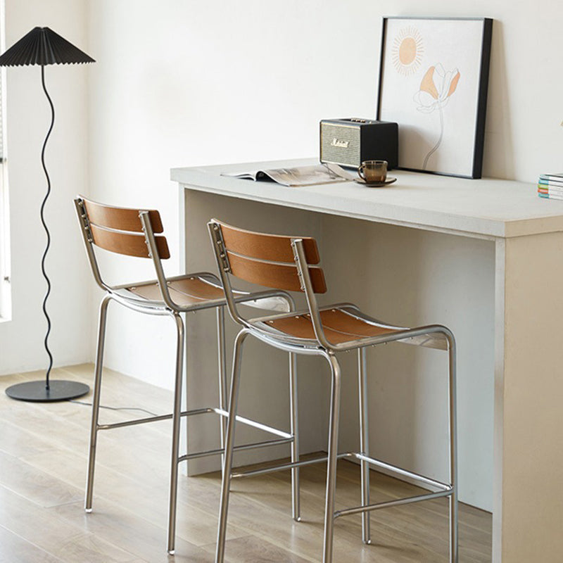 Retro Beech Wood Metal Bar Stool — Black