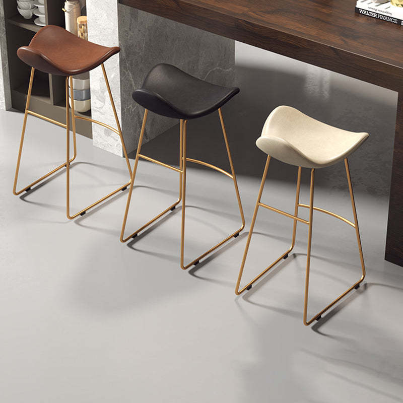 Scandinavian Leather Iron Triangle Bar Stool — Black / Black