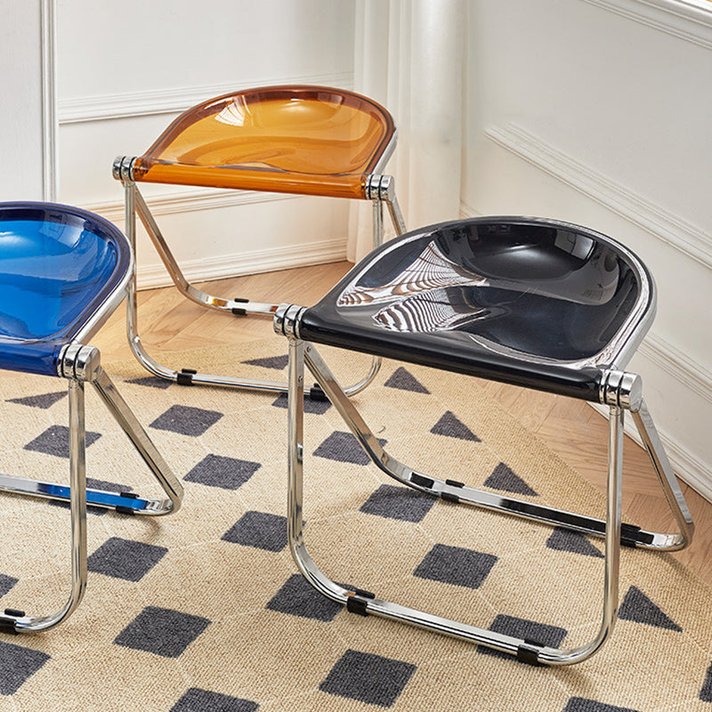 Minimalist Foldable Iron Chair — Transparent