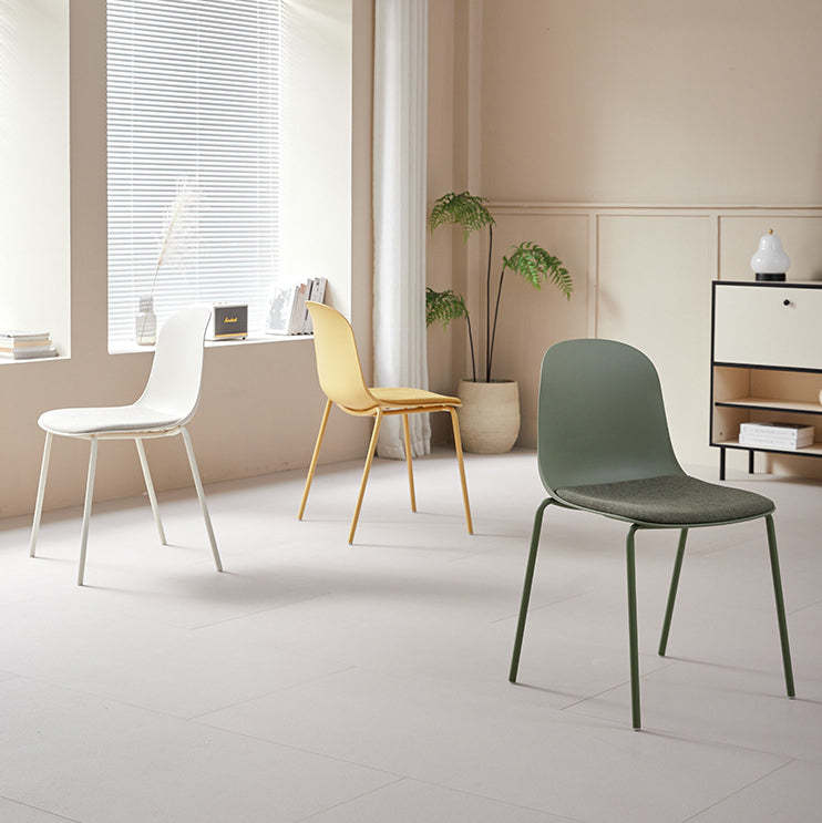 Minimalist Plastic Dining Chair